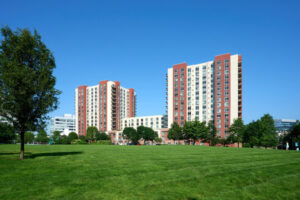 100 COMMONS PARK N • STAMFORD, CT